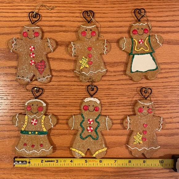 SET OF SIX GINGERBREAD MEN AND WOMEN, SPARKLY, CHRISTMAS ORNAMENTS, LIKE NEW - Picture 2 of 4